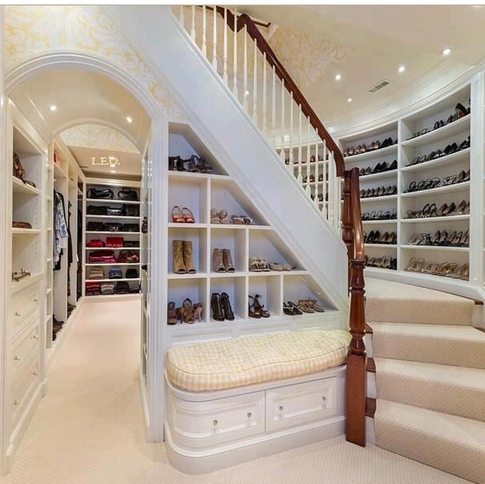 Meet your Posher, Tiffany